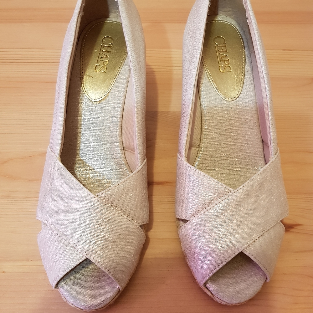 Chaps women platforms size:10